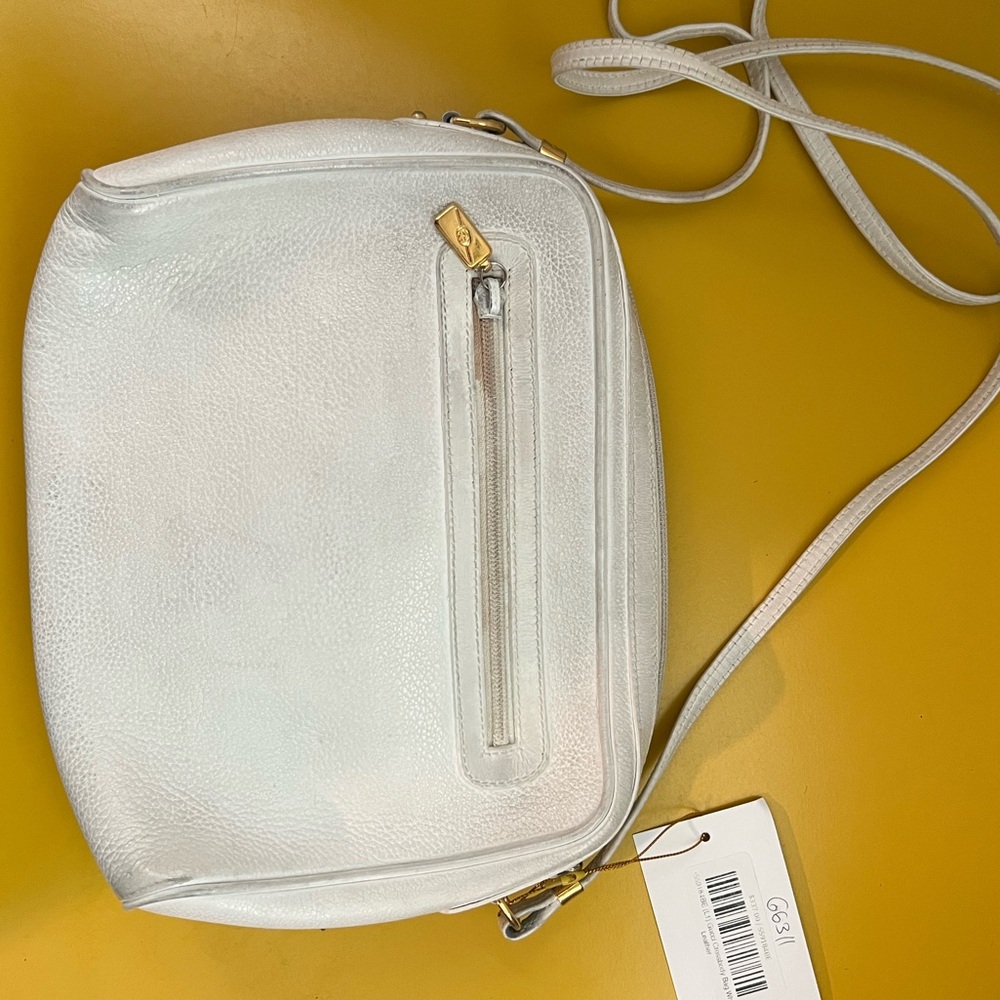 Authentic vintage white GUCCI crossbody purse